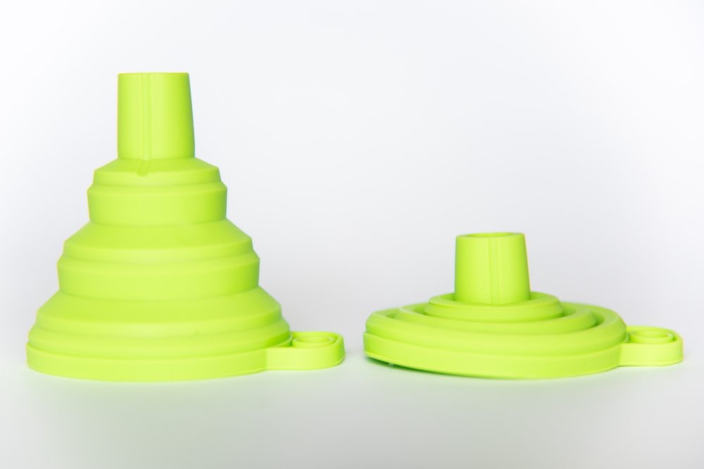 Collapsible Silicone Funnel Eliminates Spilling of Formula or Flavor Packets image